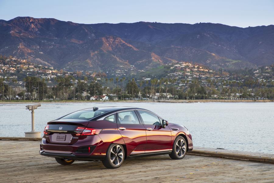  Honda Clarity Fuel Cell 2019 года  (NA) (фото 16 из 50)